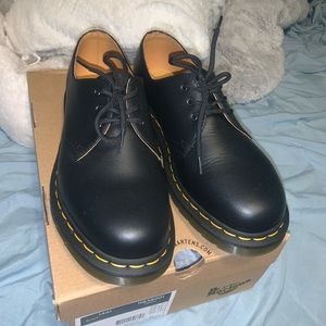 Dr. Martens style 1461